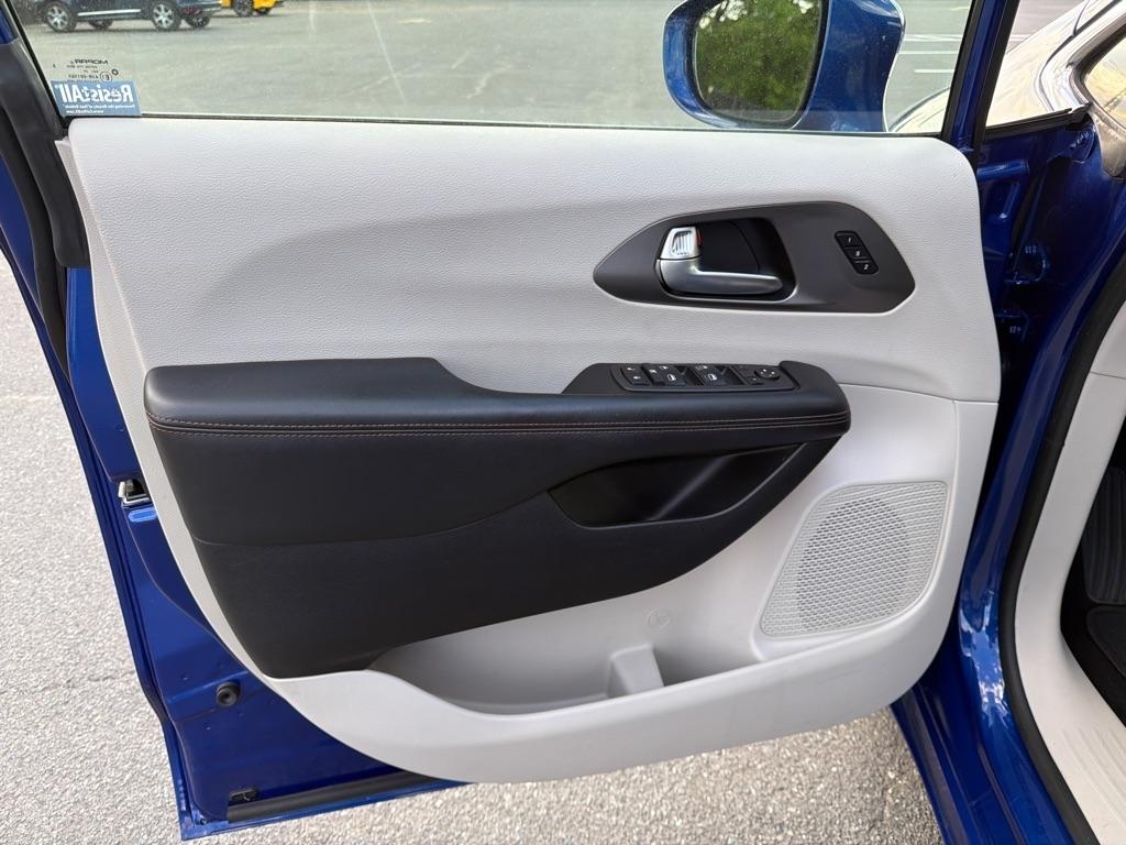 Chrysler Pacifica  2020