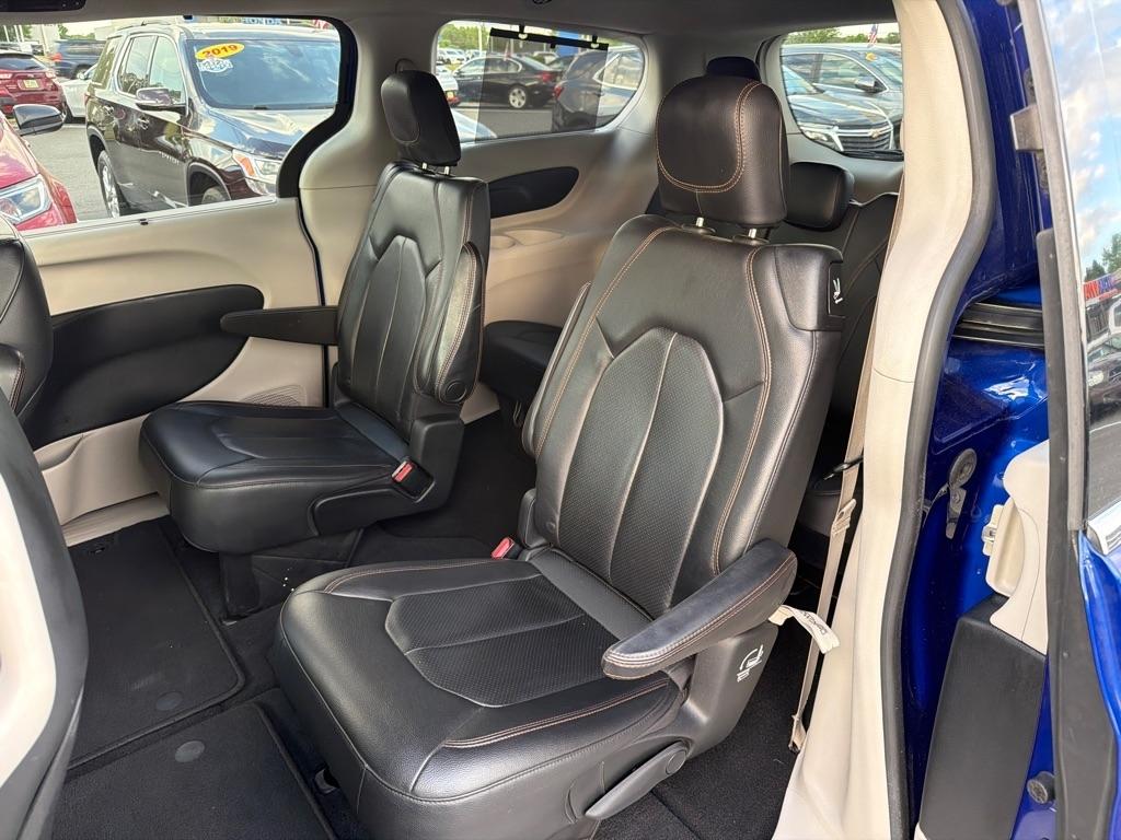 Chrysler Pacifica  2020