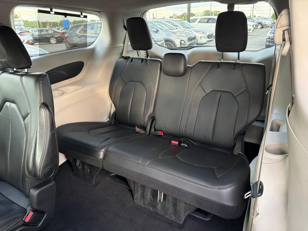 Chrysler Pacifica  2020