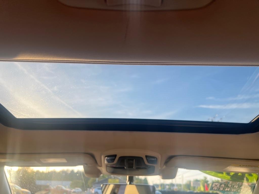 Subaru Outback  2021