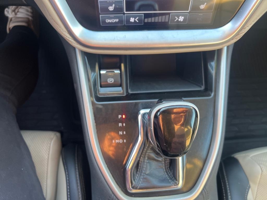 Subaru Outback  2021