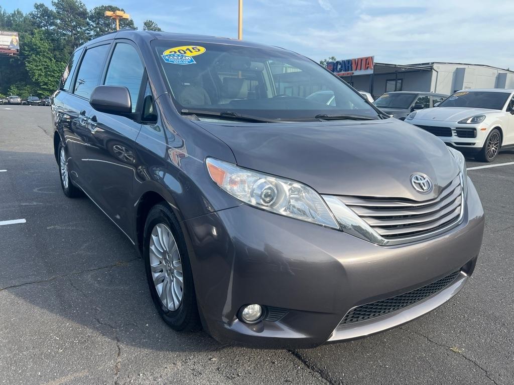 Toyota Sienna  2015