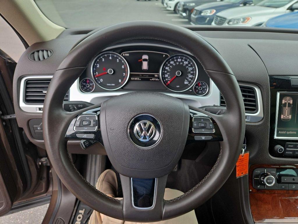 Volkswagen Touareg  2013