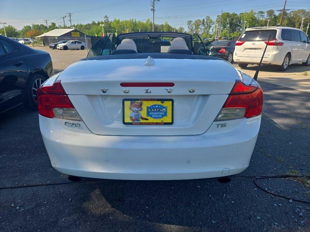 Volvo C70  2012