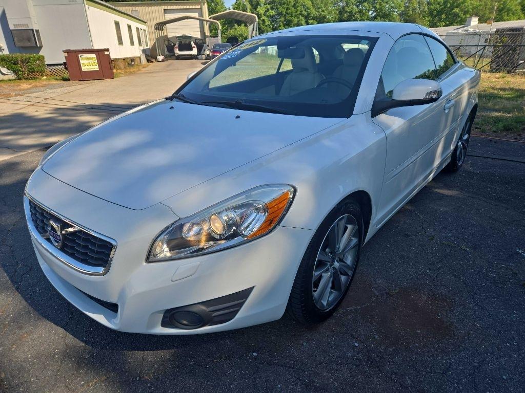Volvo C70  2012