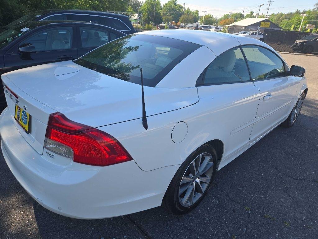 Volvo C70  2012