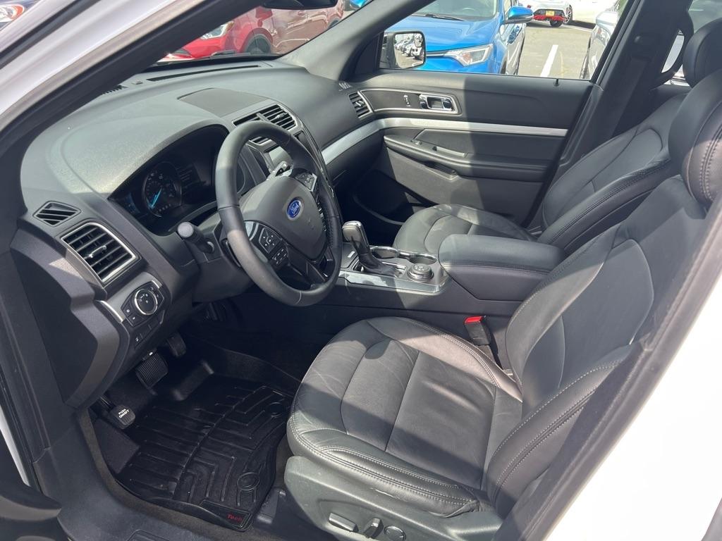 Ford Explorer  2017