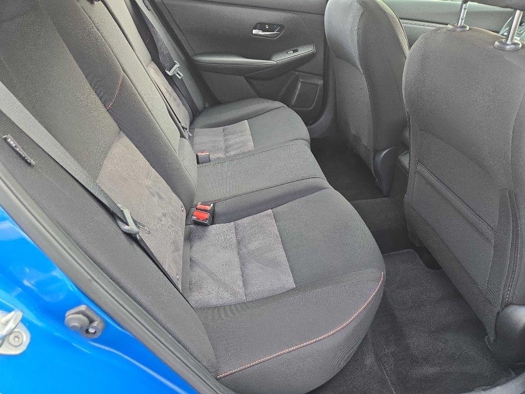 Nissan Sentra  2021