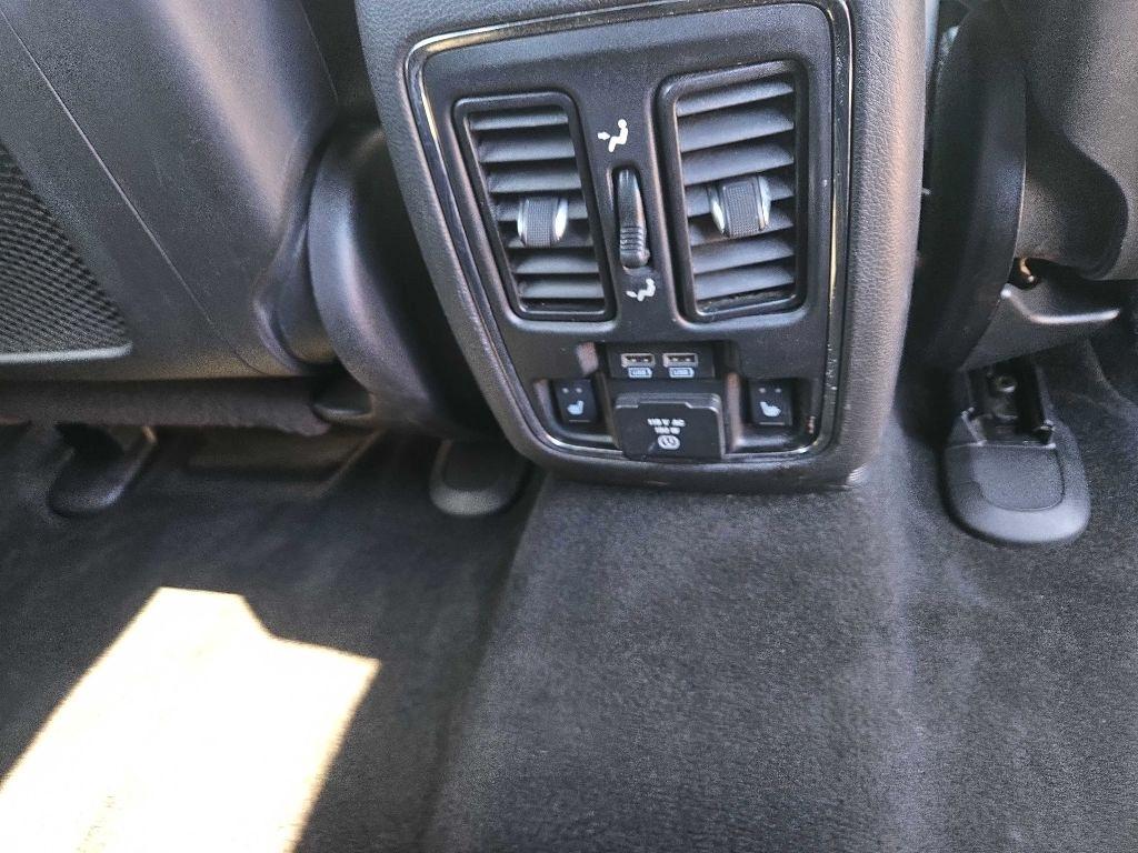 Jeep Grand Cherokee  2015