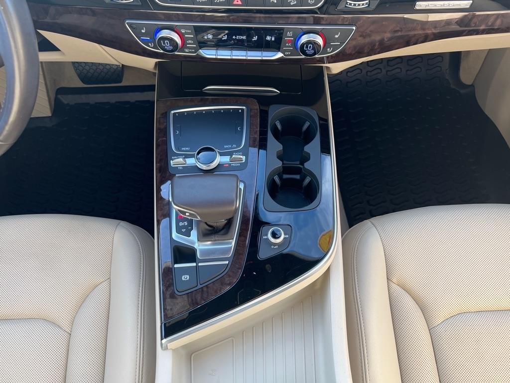 Audi Q7  2018