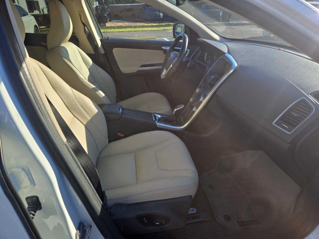 Volvo XC60  2016