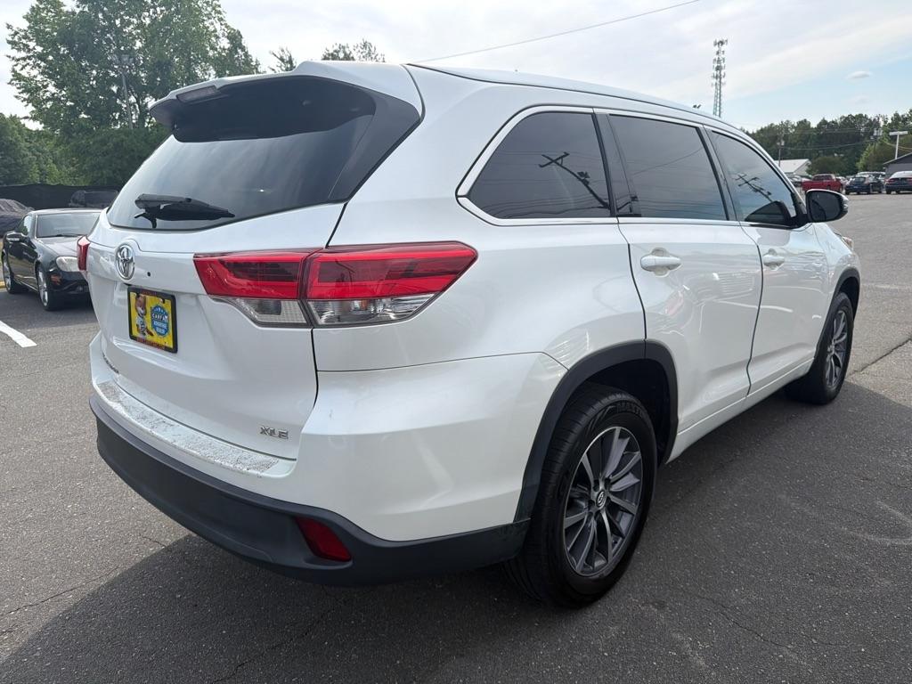 Toyota Highlander  2017