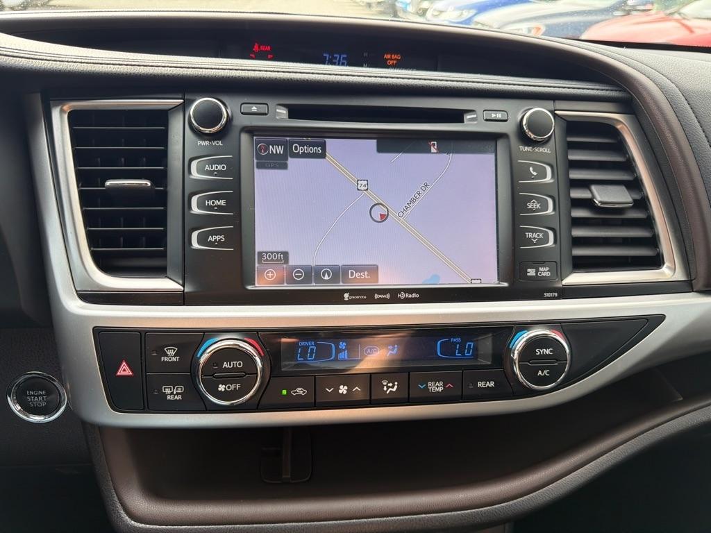 Toyota Highlander  2017