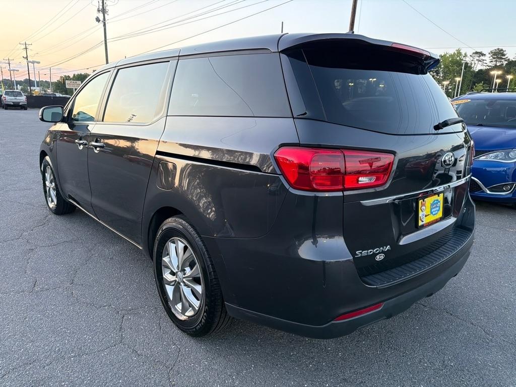 Kia Sedona  2020