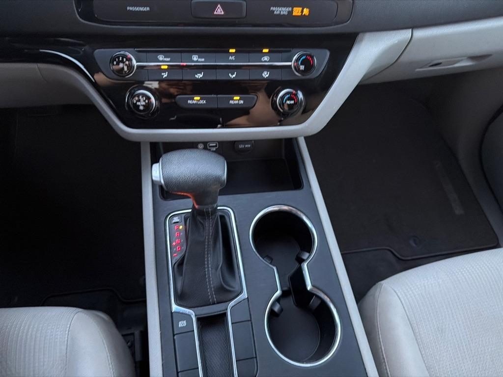 Kia Sedona  2020