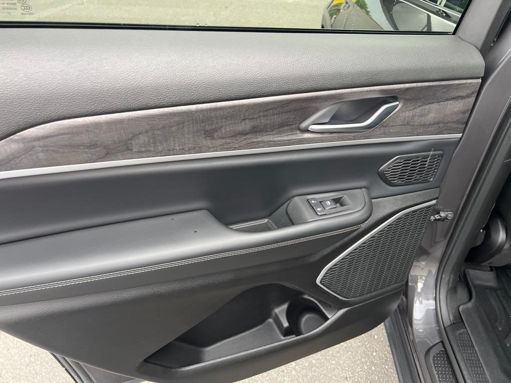 Jeep Grand Cherokee L  2021
