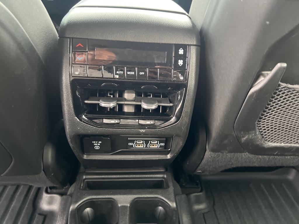 Jeep Grand Cherokee L  2021