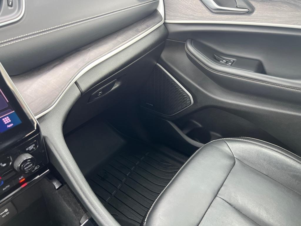 Jeep Grand Cherokee L  2021