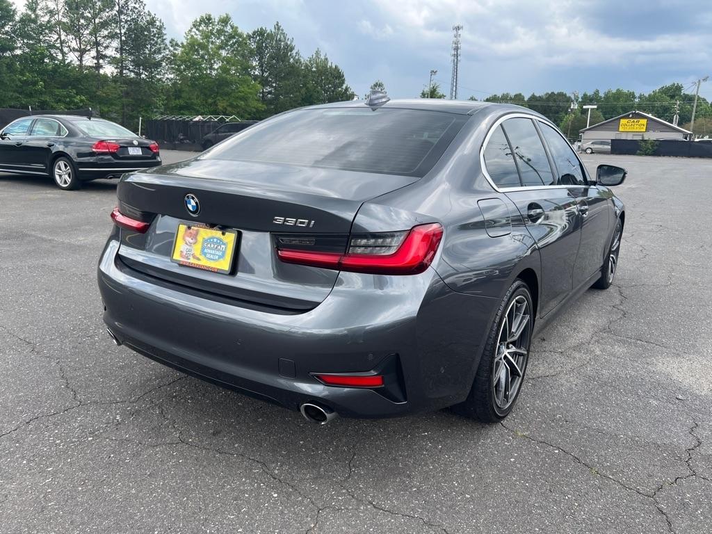 BMW 3-Series  2021