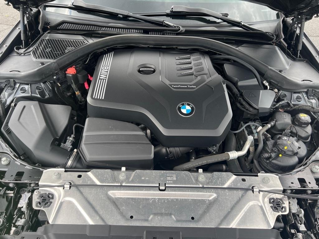 BMW 3-Series  2021