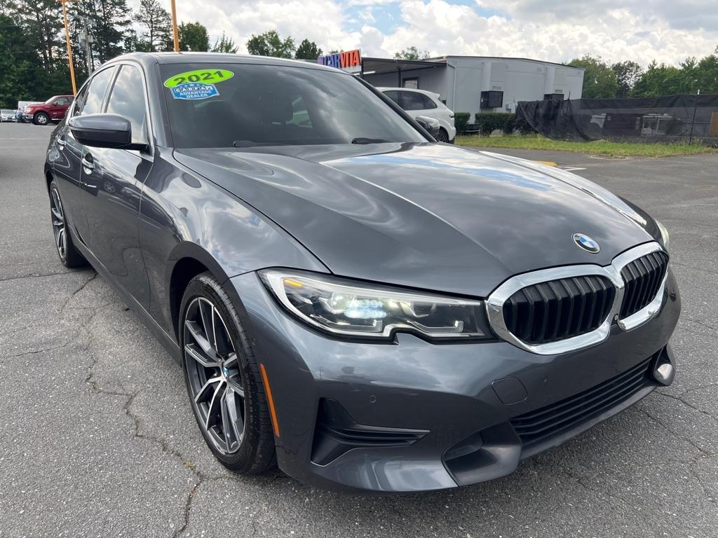 BMW 3-Series  2021