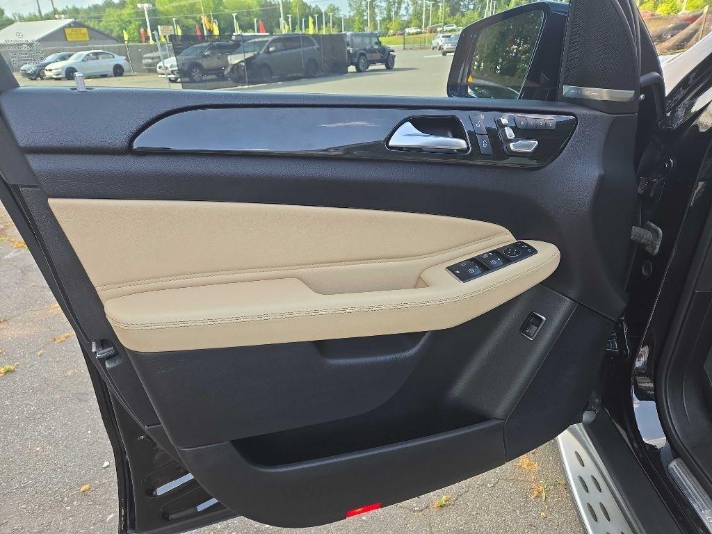 Mercedes-Benz GLS-Class  2017