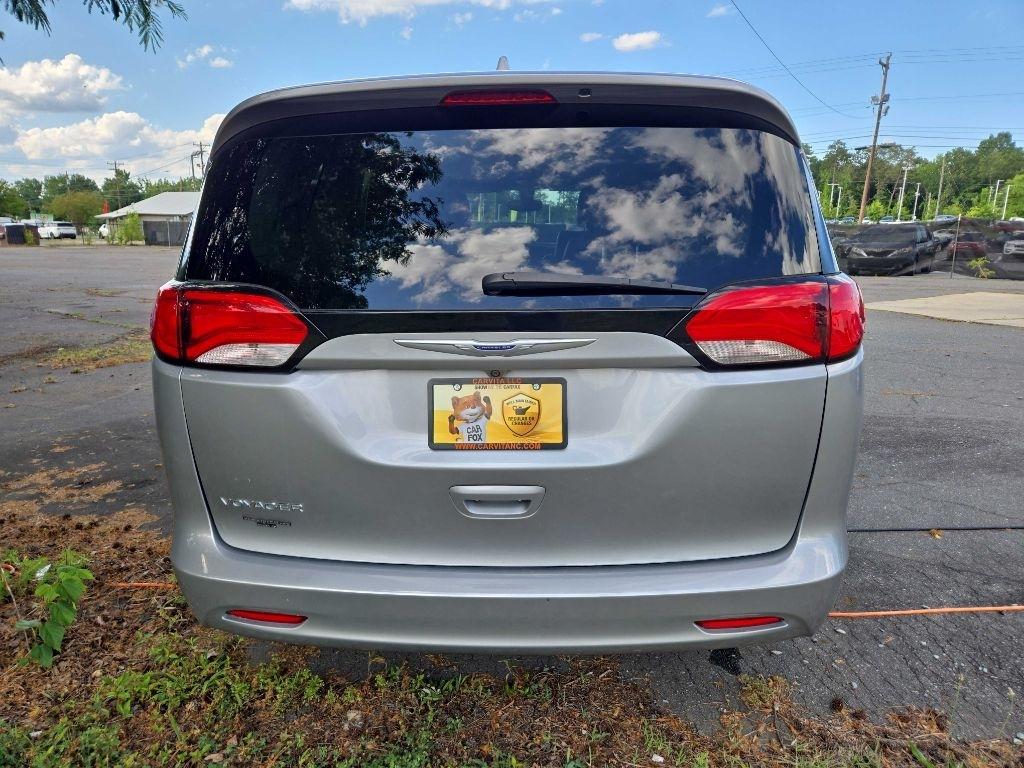 Chrysler Voyager  2020