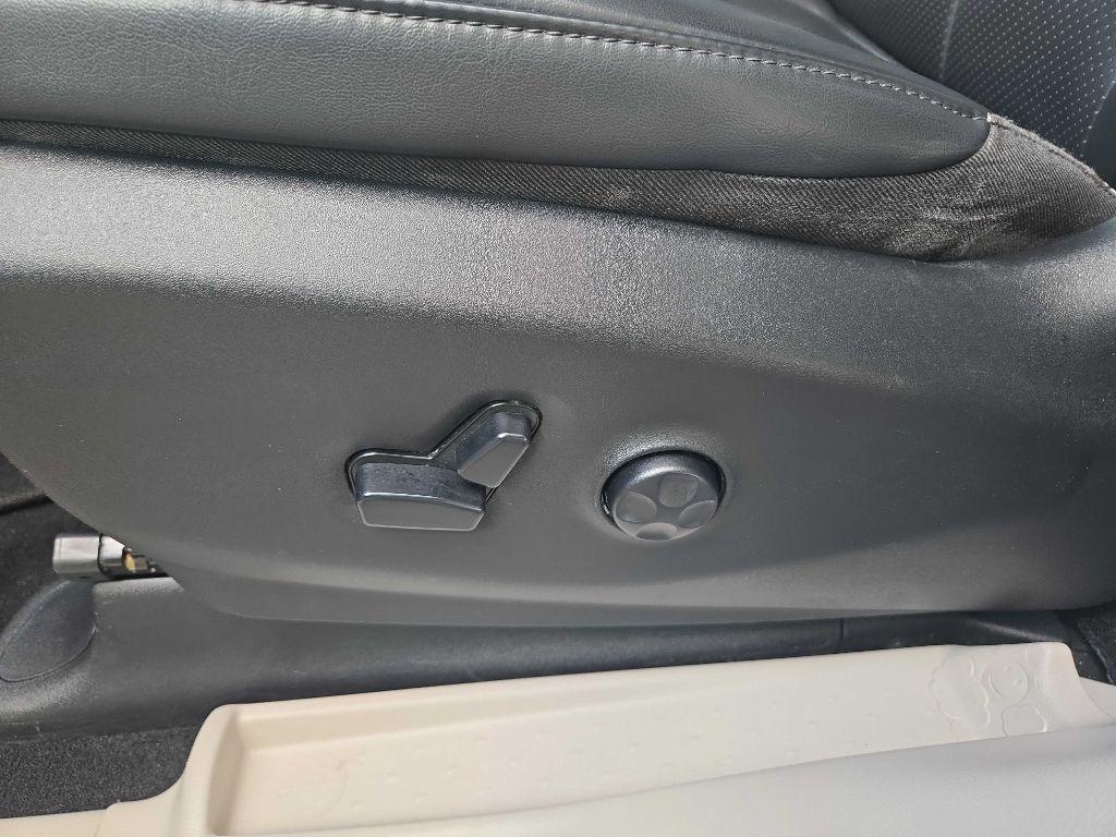 Chrysler Voyager  2020