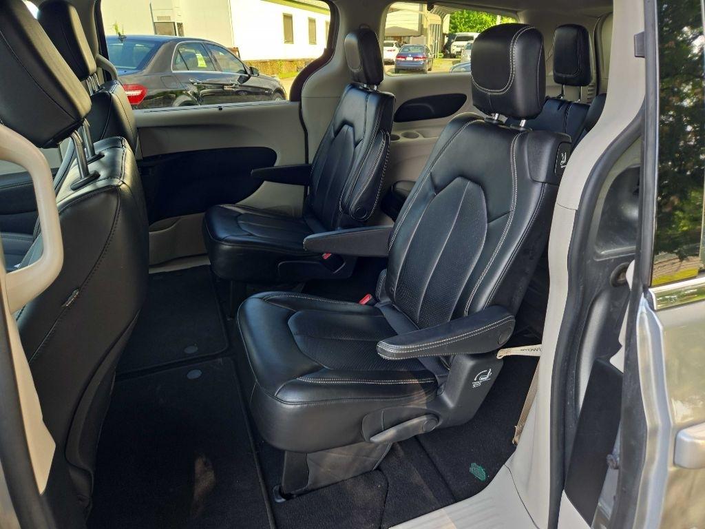 Chrysler Voyager  2020