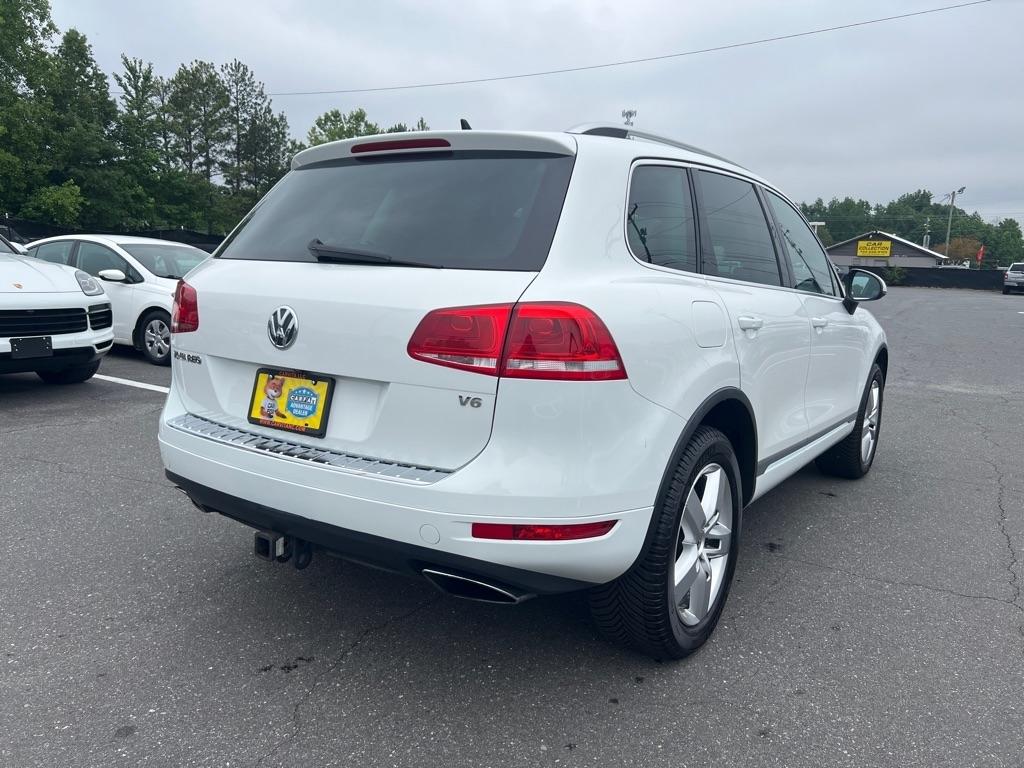 Volkswagen Touareg  2014