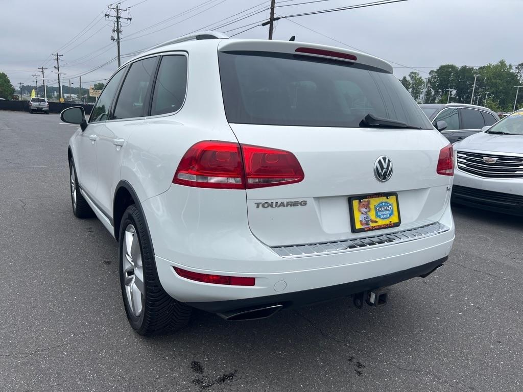 Volkswagen Touareg  2014