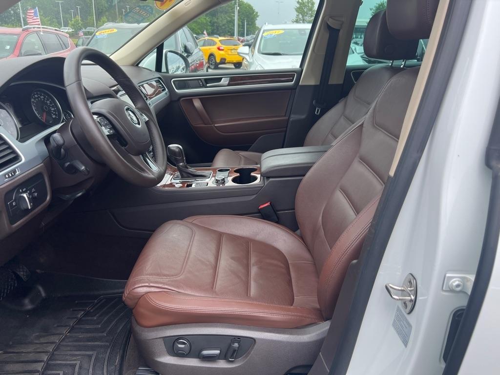 Volkswagen Touareg  2014