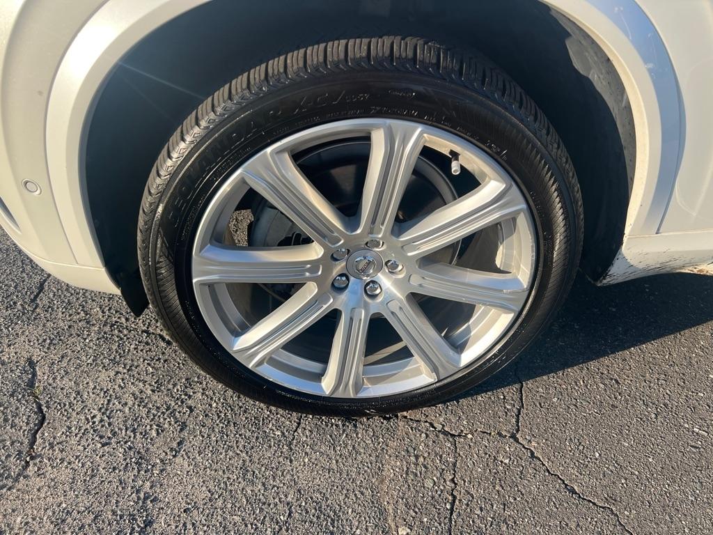 Volvo XC90  2017