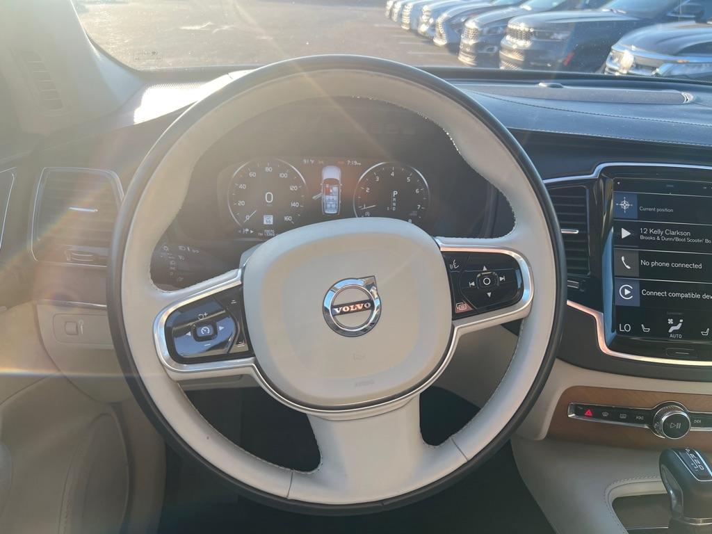 Volvo XC90  2017