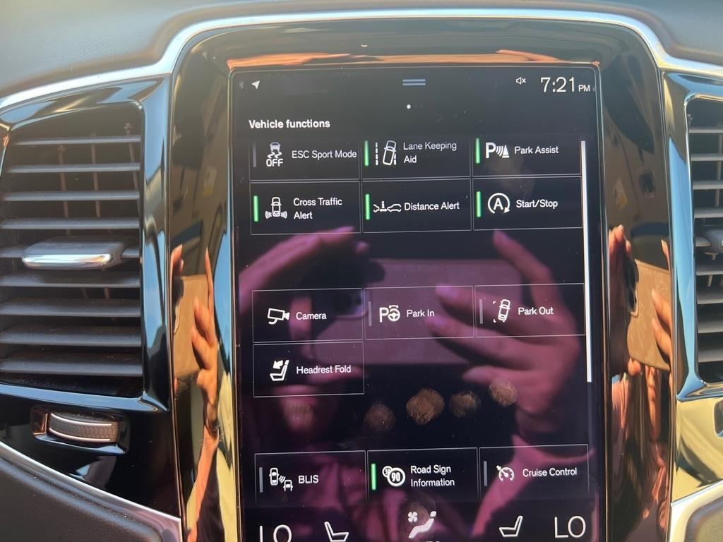 Volvo XC90  2017
