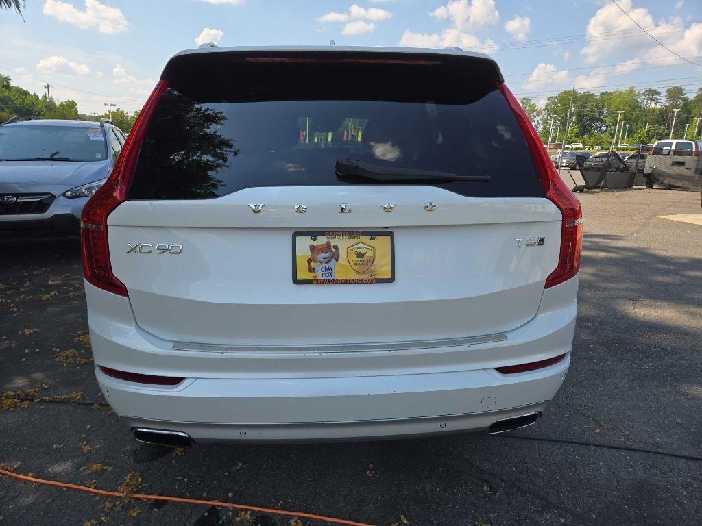 Volvo XC90  2017