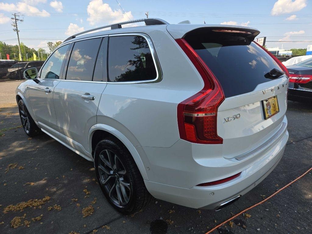 Volvo XC90  2017
