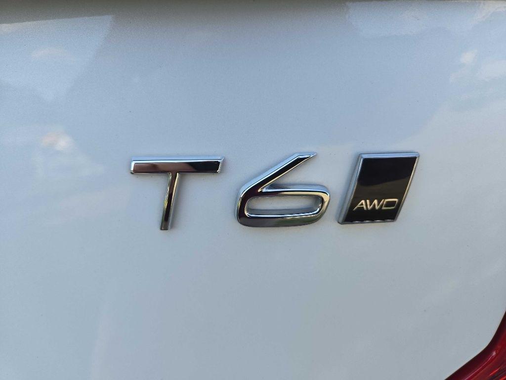 Volvo XC90  2017