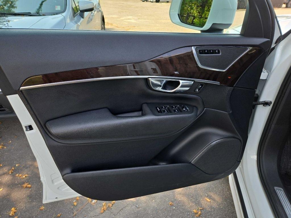 Volvo XC90  2017