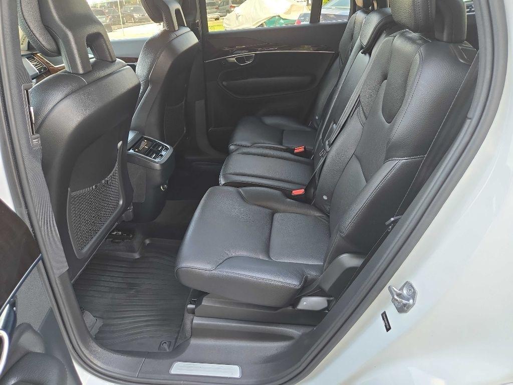 Volvo XC90  2017