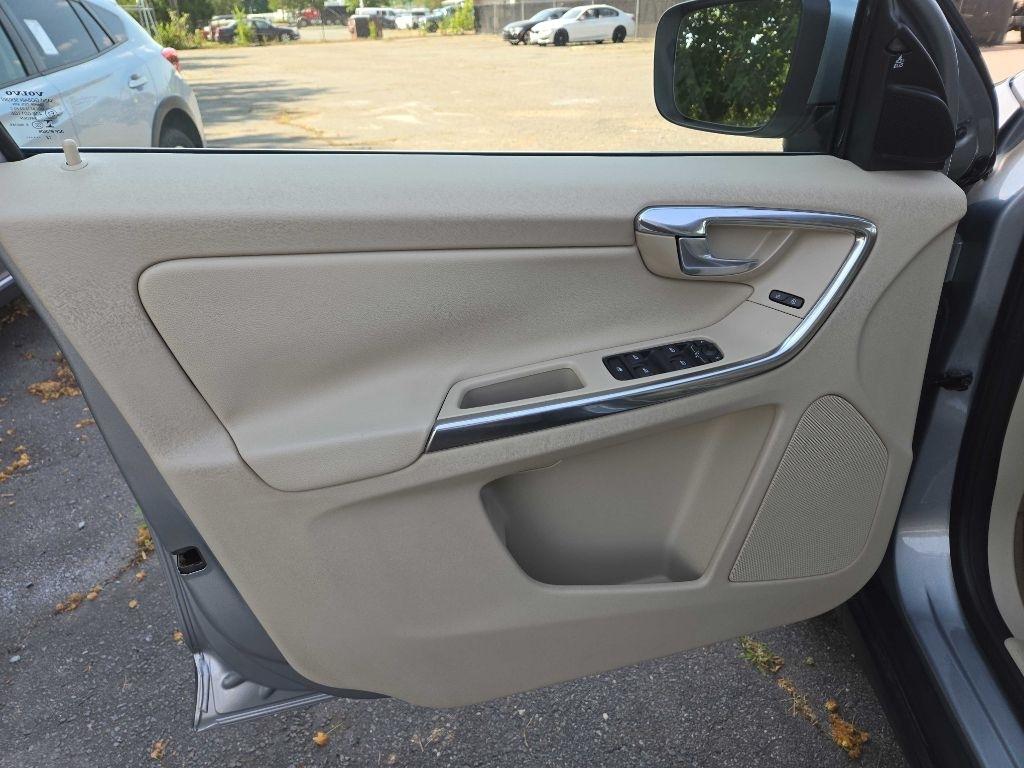 Volvo XC60  2013