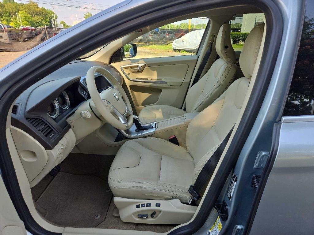 Volvo XC60  2013
