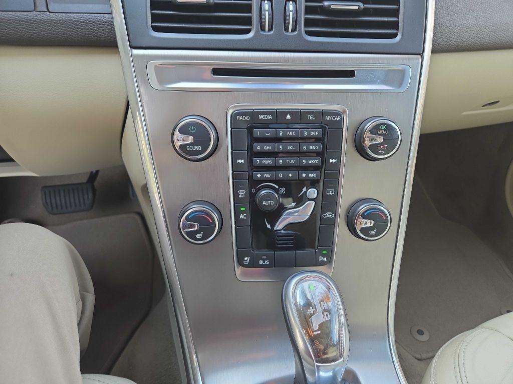 Volvo XC60  2013