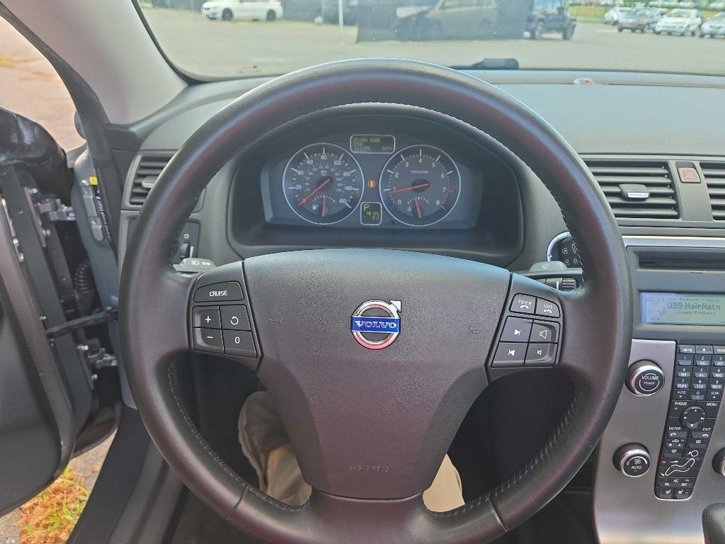 Volvo C70  2010