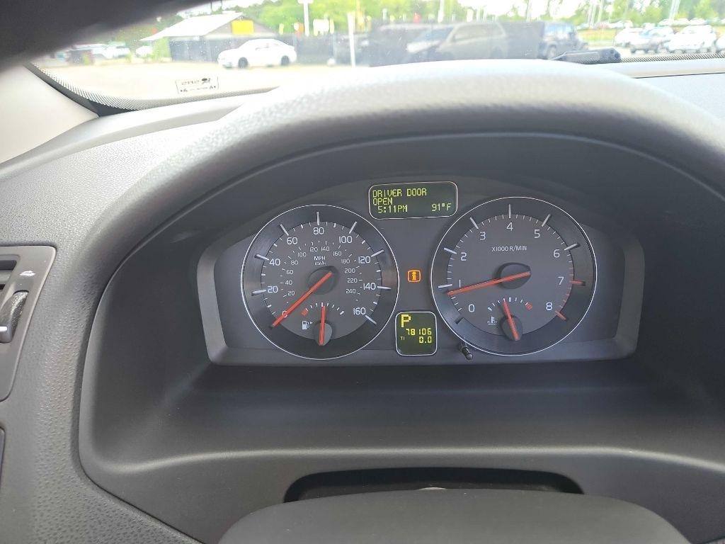 Volvo C70  2010