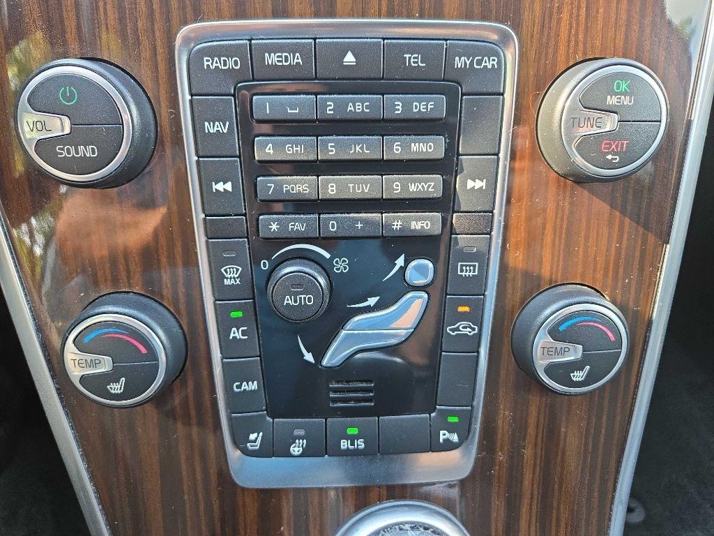 Volvo XC60  2015