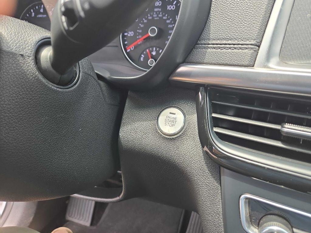 Kia Optima  2018