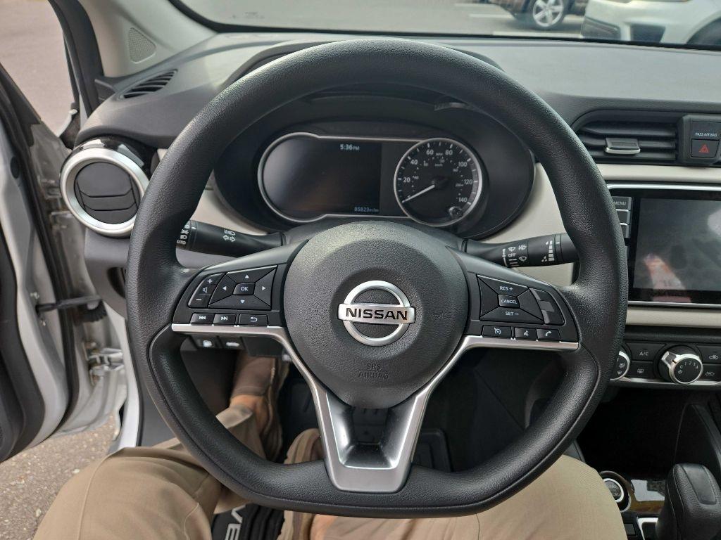 Nissan Versa  2022