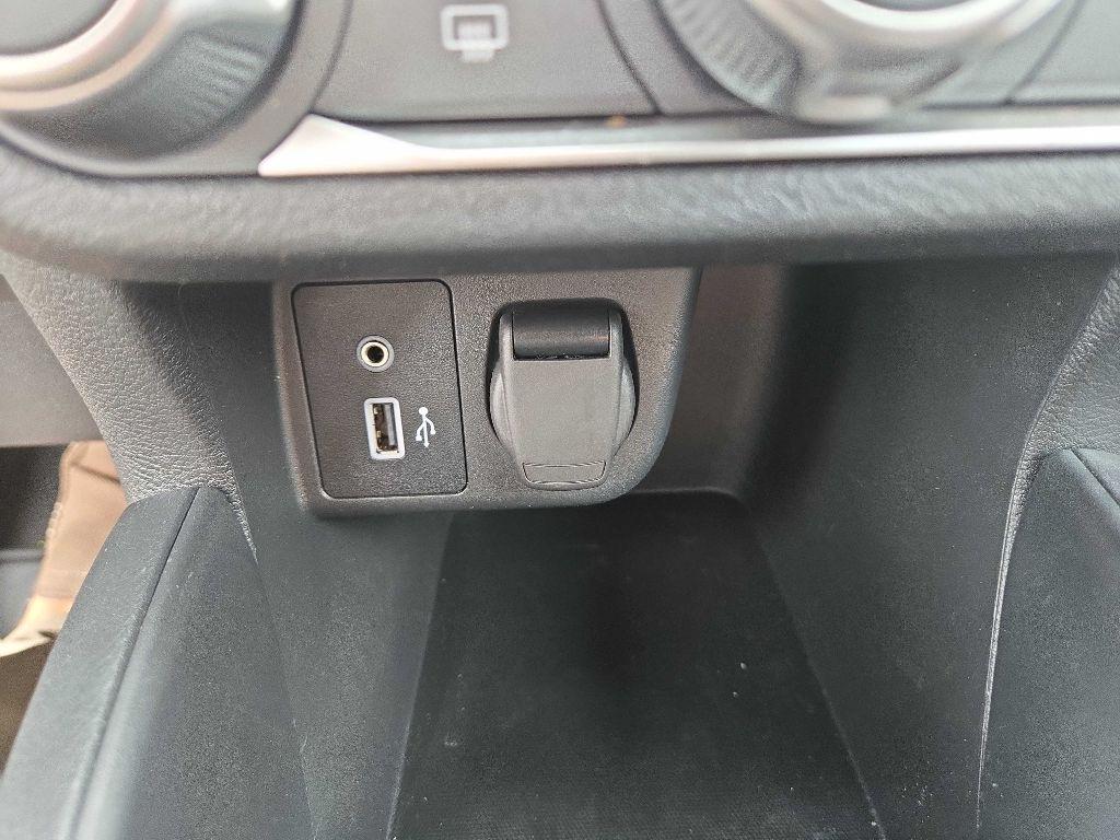 Nissan Versa  2022