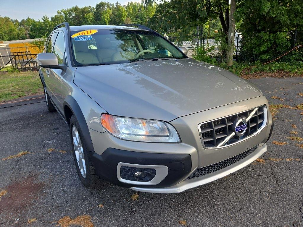 Volvo XC70  2011